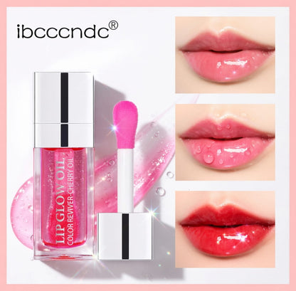 Moisturizing lip gloss oil with a volumizing effect